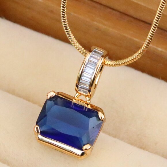 "Royal Blue Gemstone Pendant with Elegant Gold Plated Frame, XPPT1776 - Picture 1 of 13